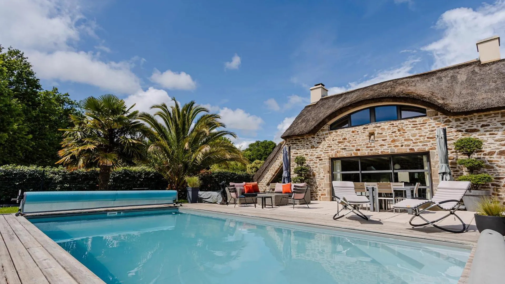 Histoire D'Eau - Chaumiere Piscine Villa Baden